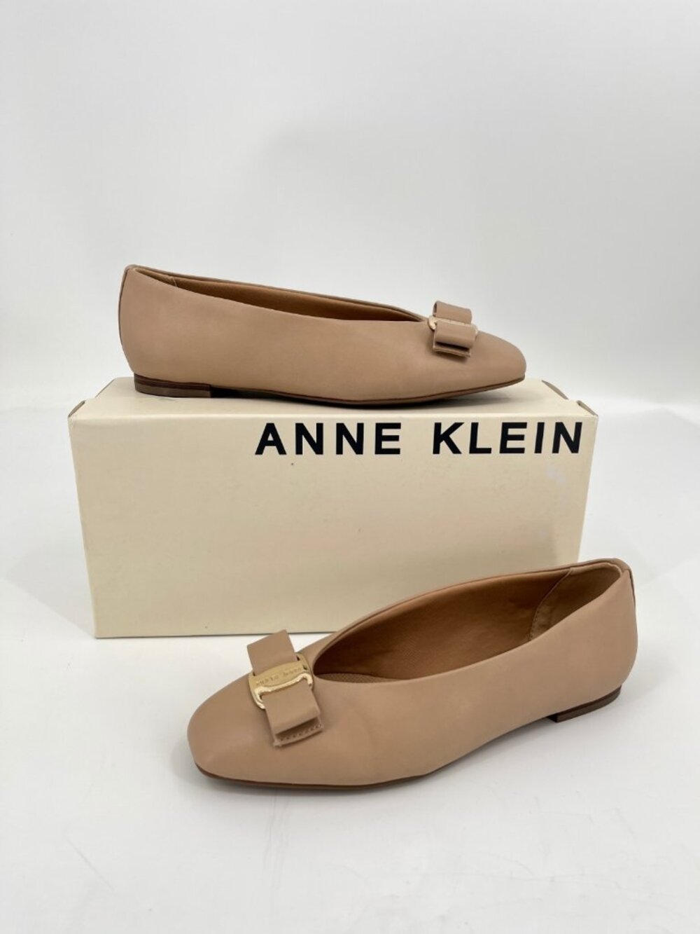 Anne Klein Willow Flats Beige Size 6.5 Bow Square Toe Slip On Low Top Biscotti